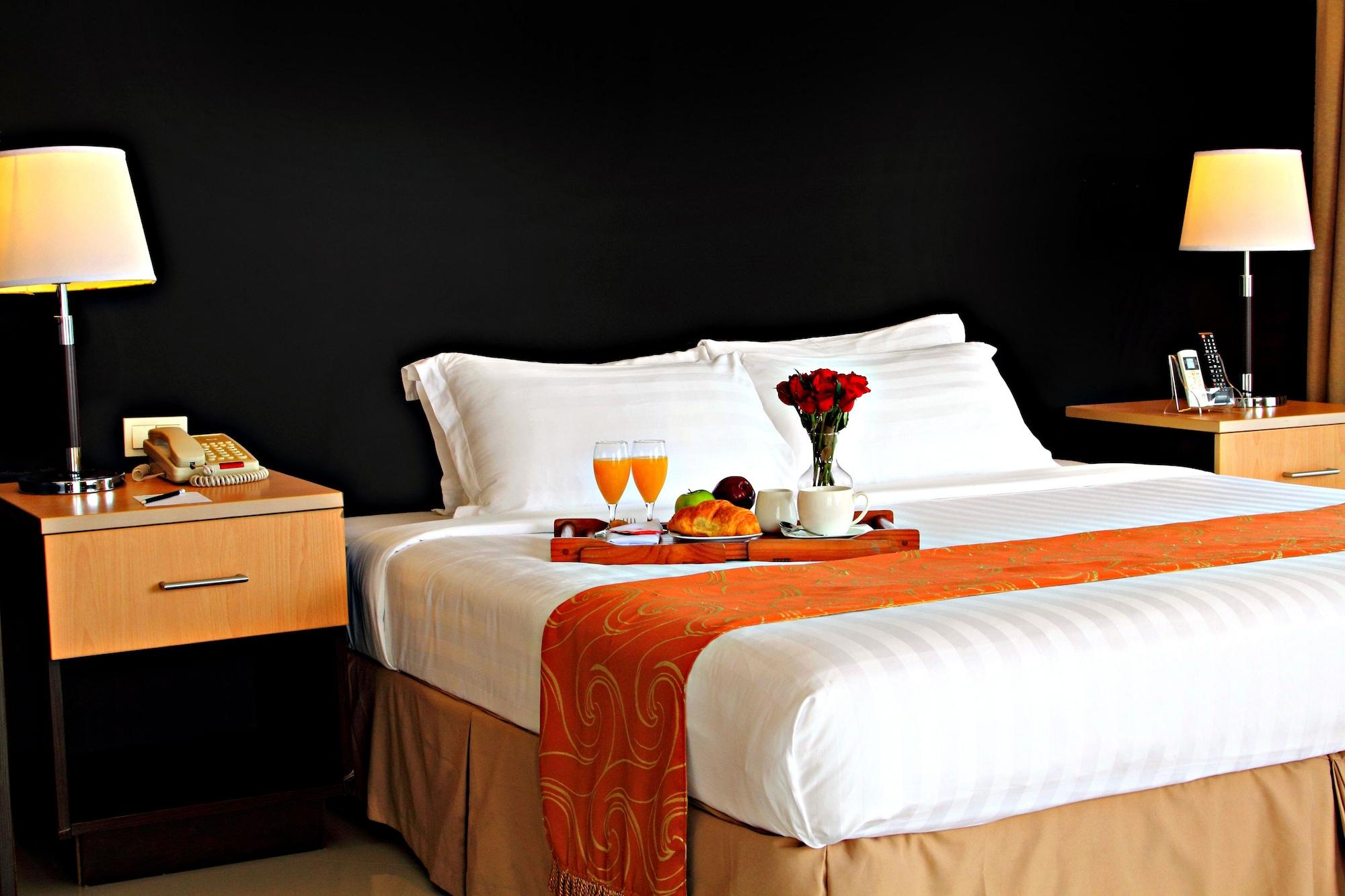 The Lake Hotel Tagaytay Tagaytay City Екстер'єр фото