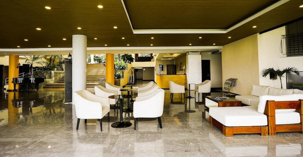The Lake Hotel Tagaytay Tagaytay City Екстер'єр фото