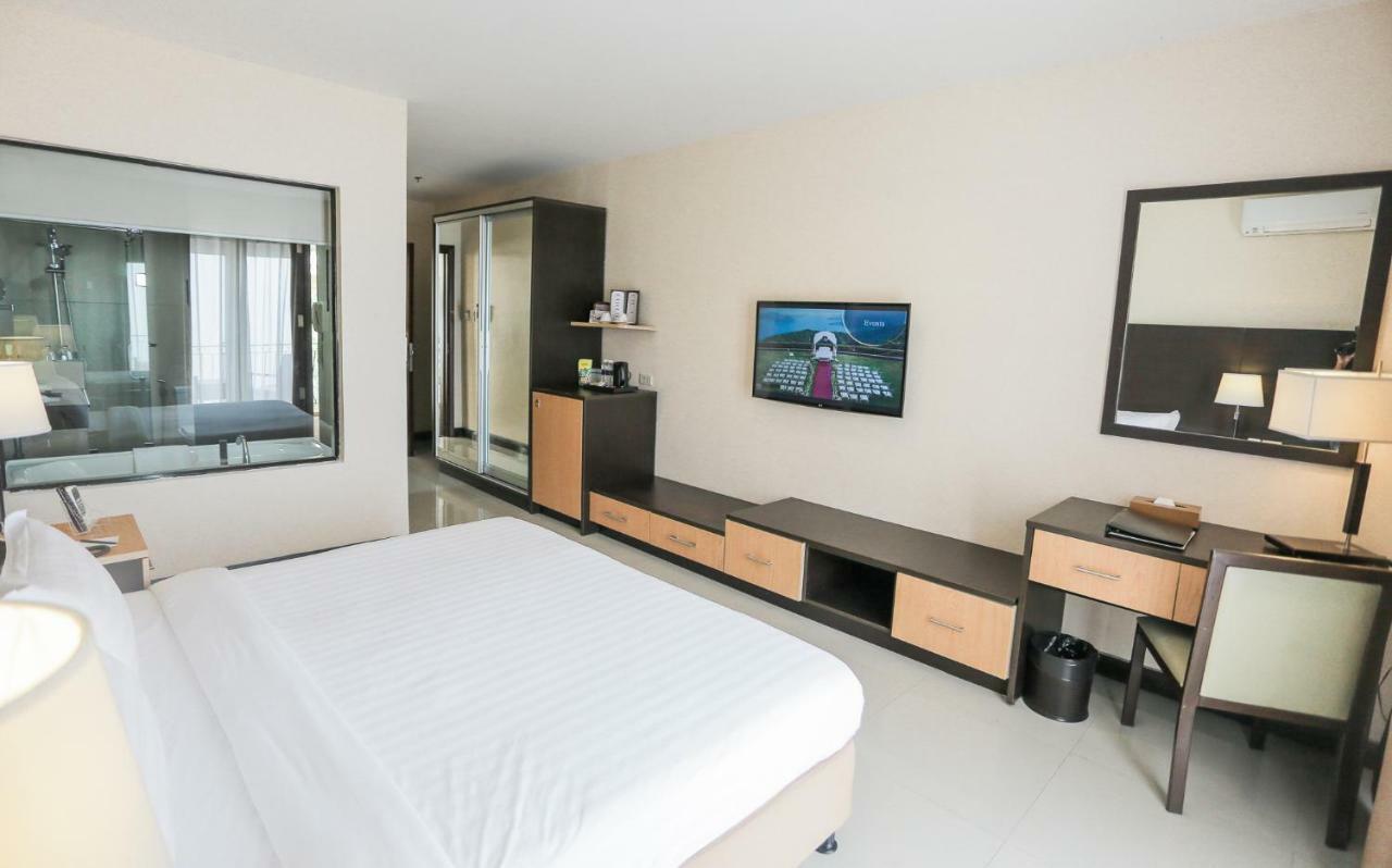 The Lake Hotel Tagaytay Tagaytay City Екстер'єр фото