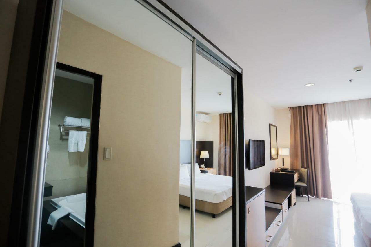 The Lake Hotel Tagaytay Tagaytay City Екстер'єр фото