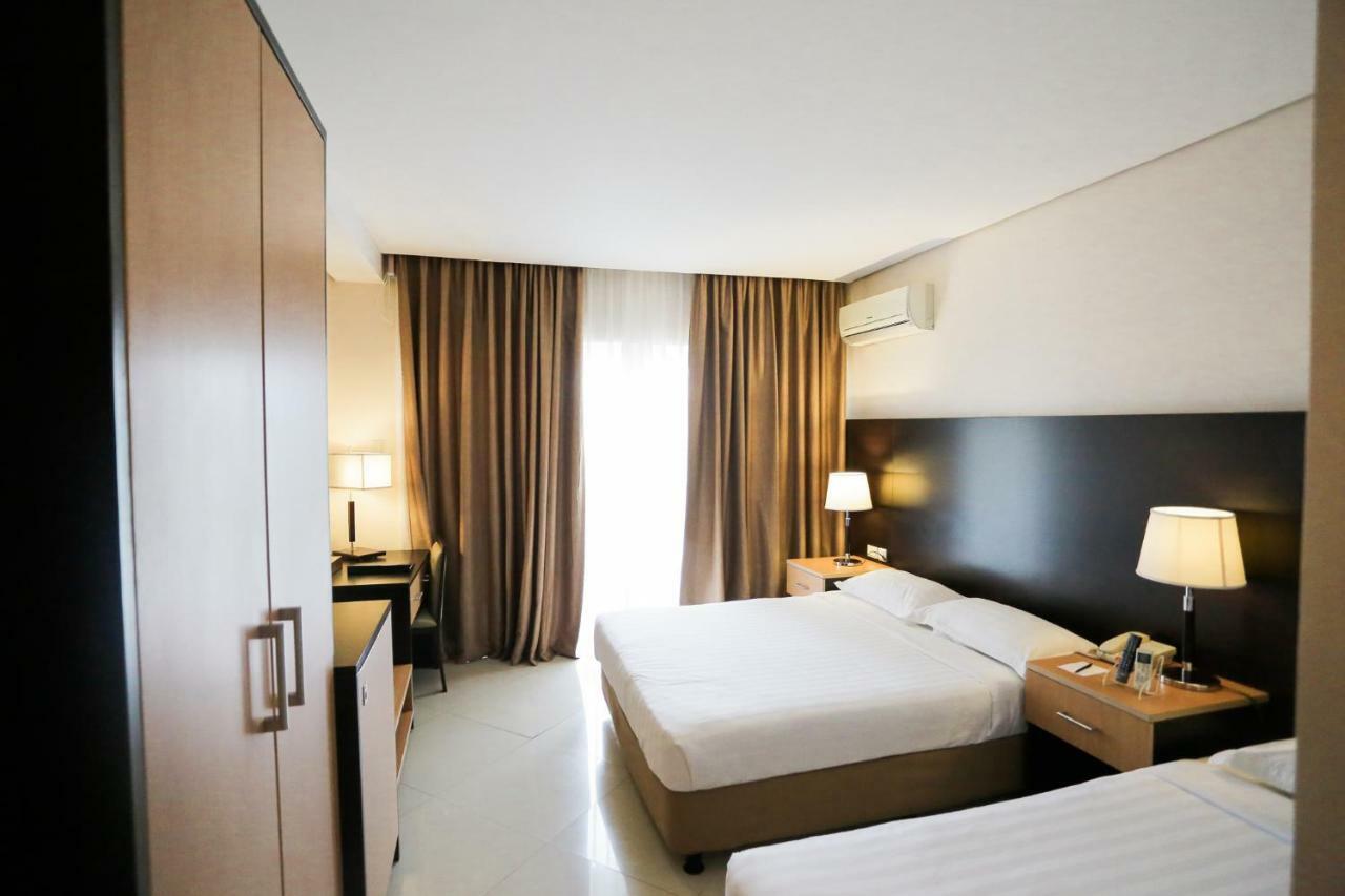 The Lake Hotel Tagaytay Tagaytay City Екстер'єр фото