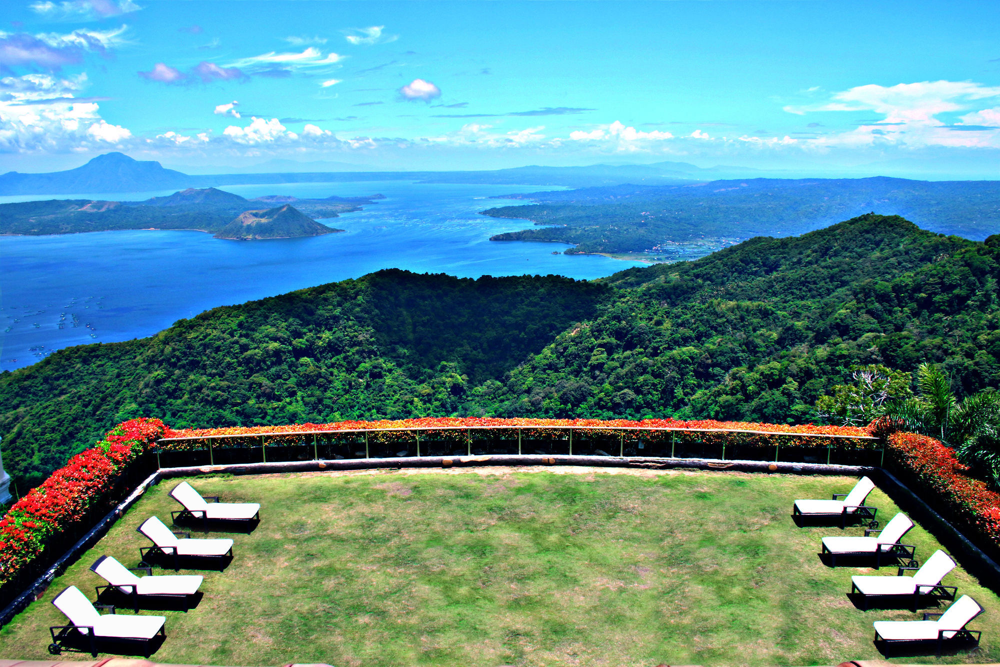 The Lake Hotel Tagaytay Tagaytay City Екстер'єр фото