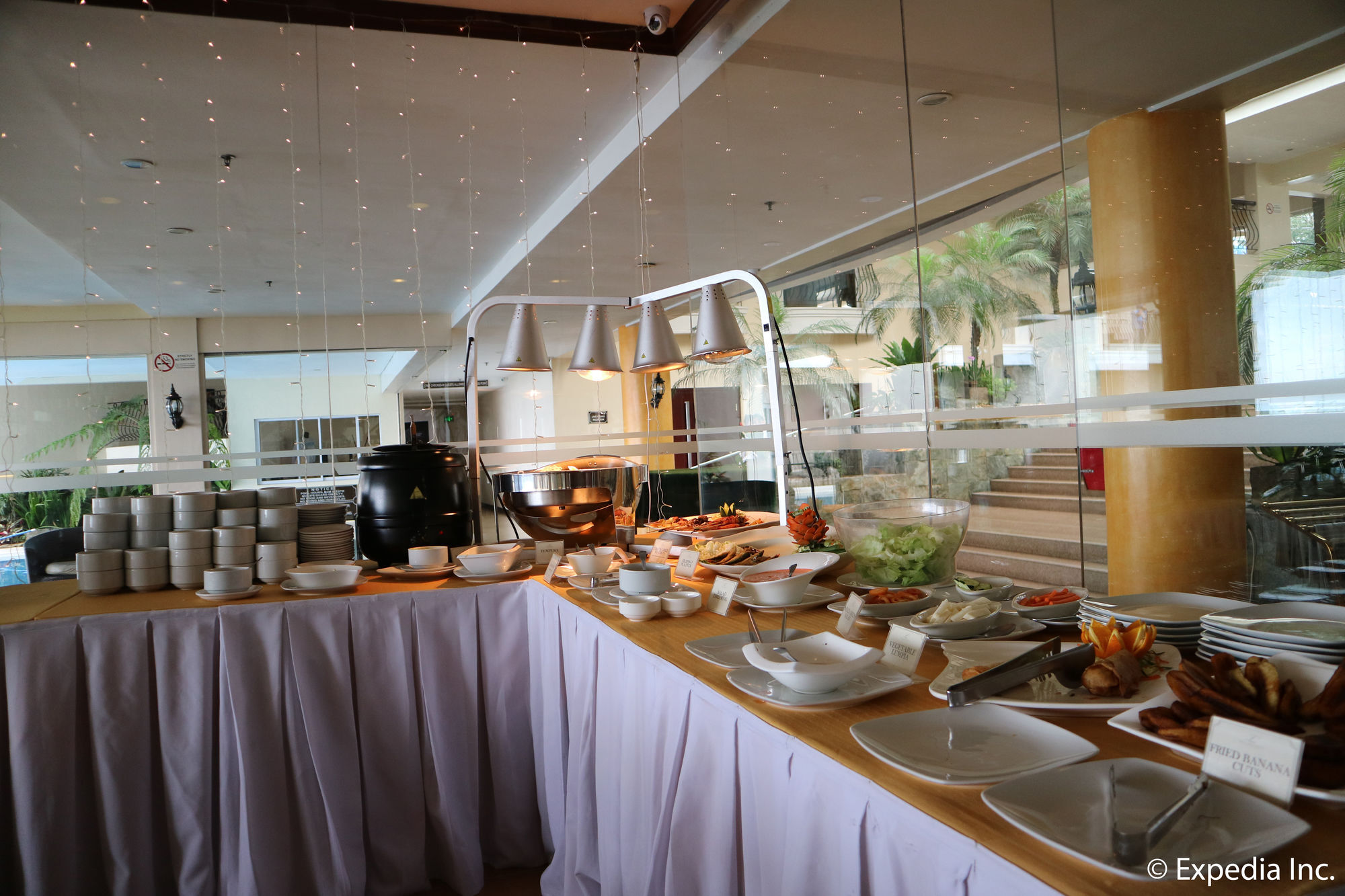 The Lake Hotel Tagaytay Tagaytay City Екстер'єр фото