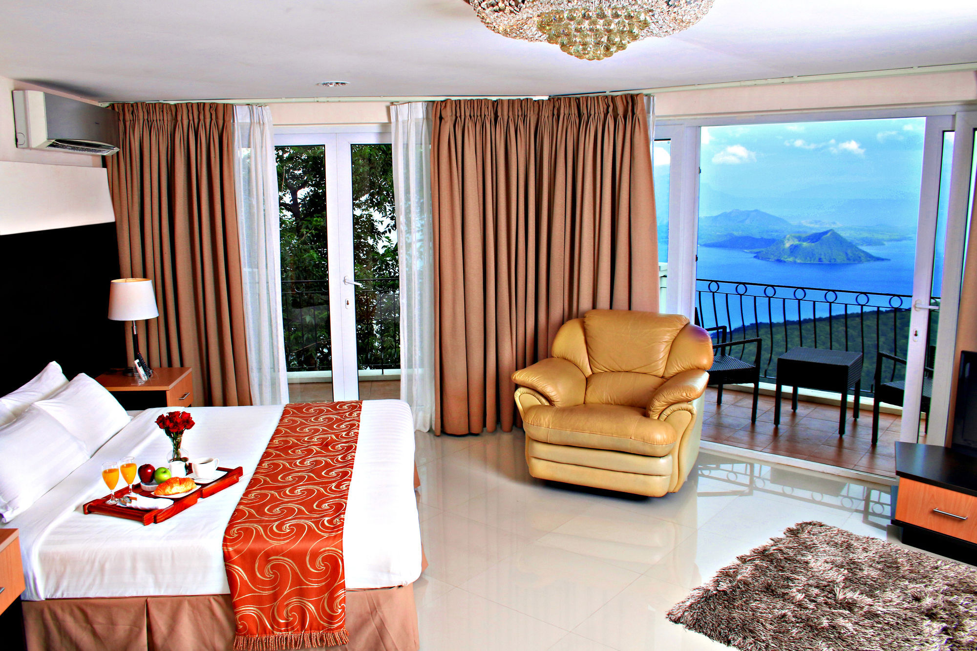 The Lake Hotel Tagaytay Tagaytay City Екстер'єр фото