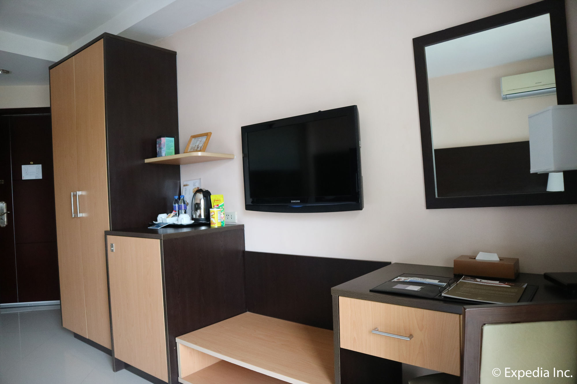 The Lake Hotel Tagaytay Tagaytay City Екстер'єр фото